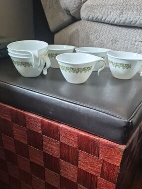 Vintage Corelle White Tea Cups with Green Crazy Daisy Pattern- Set of 7